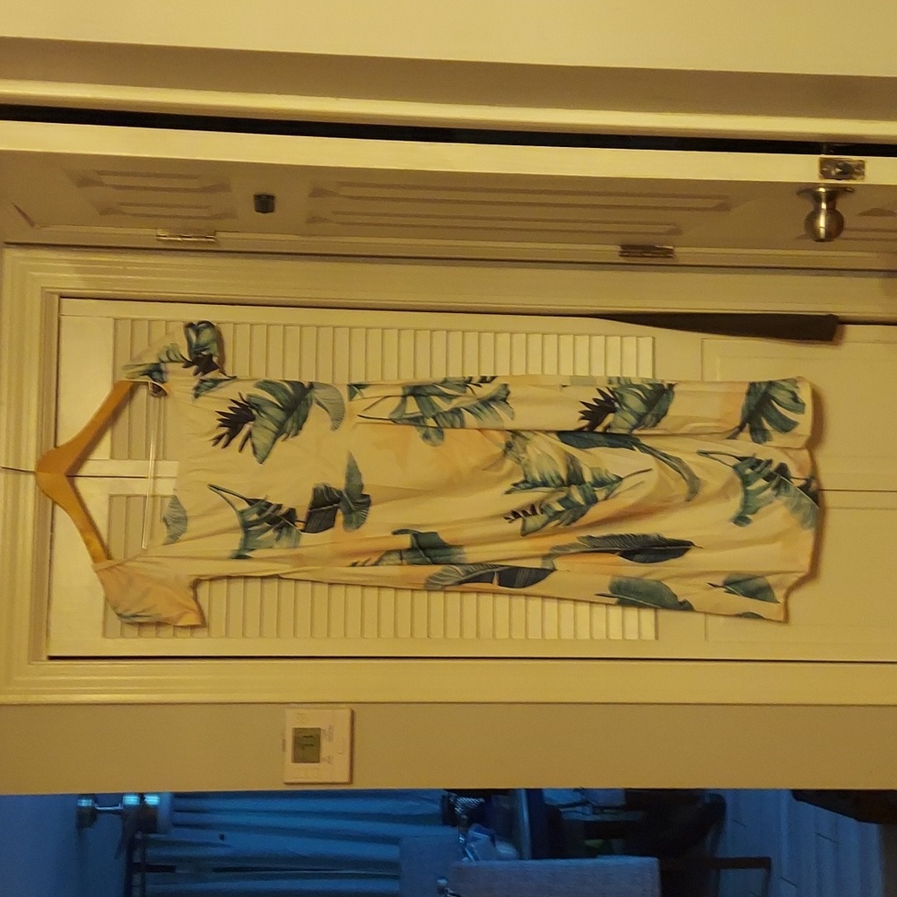Xl Off shoulder tropical themed dress